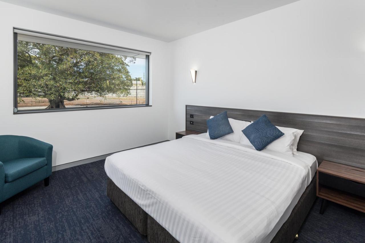 Thornton Executive Hotel Maitland Exterior foto